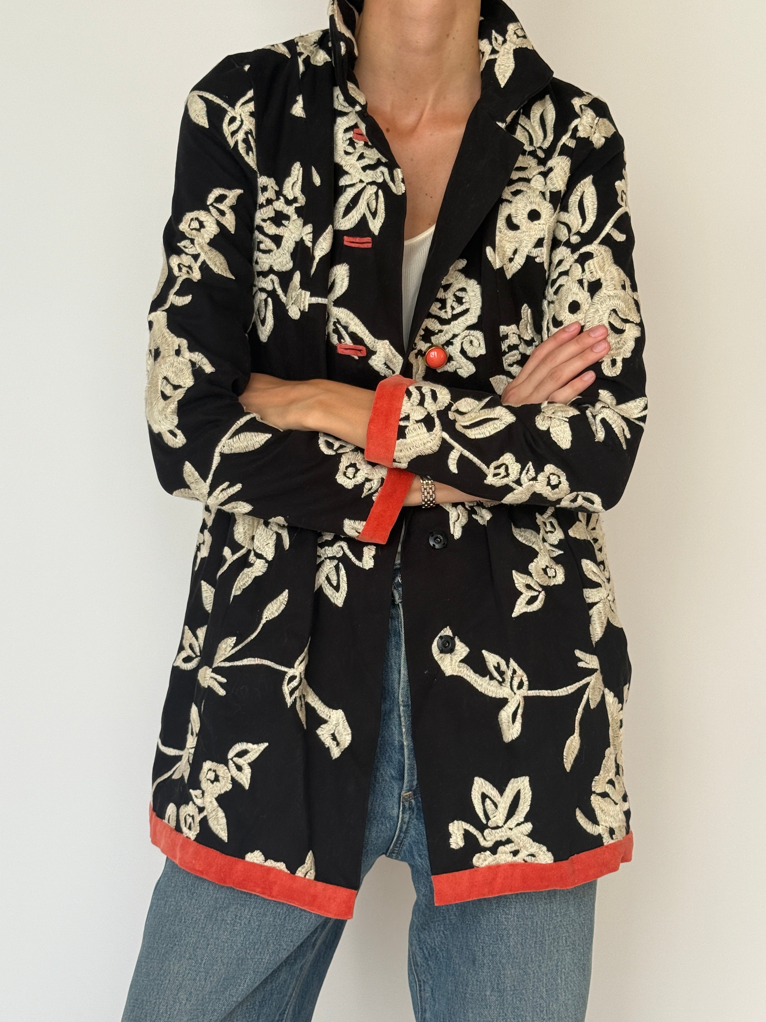 Vintage Embroidered Floral Jacket Black 6478