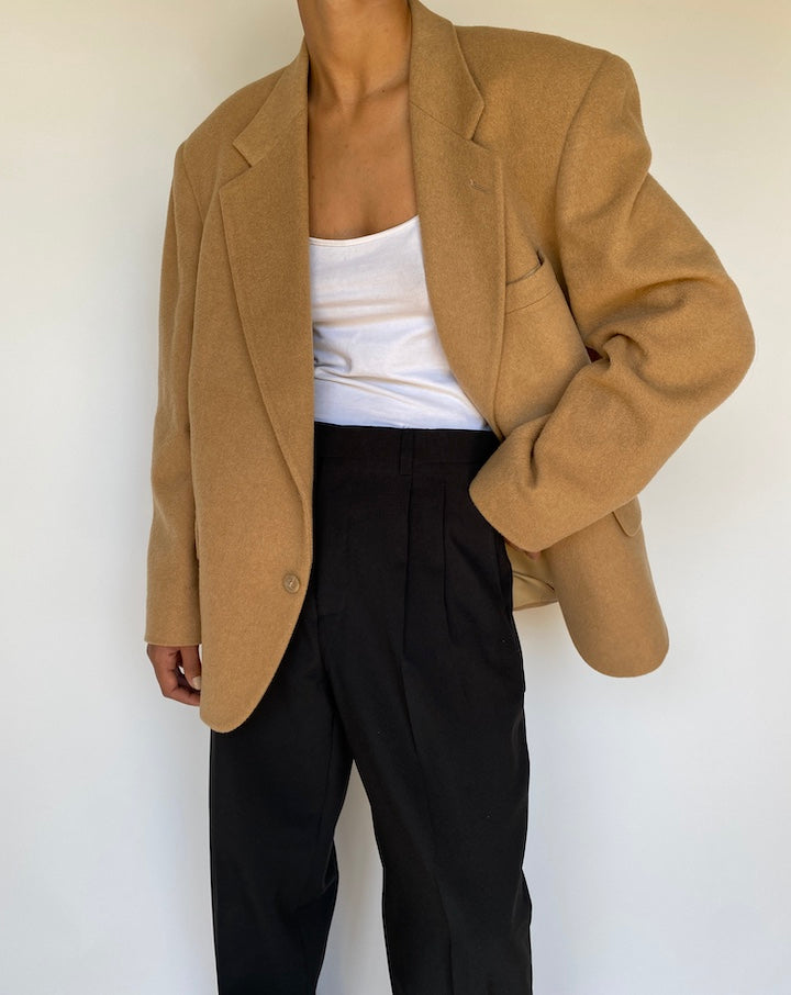 VINTAGE CAMEL COLORED BLAZER 3130