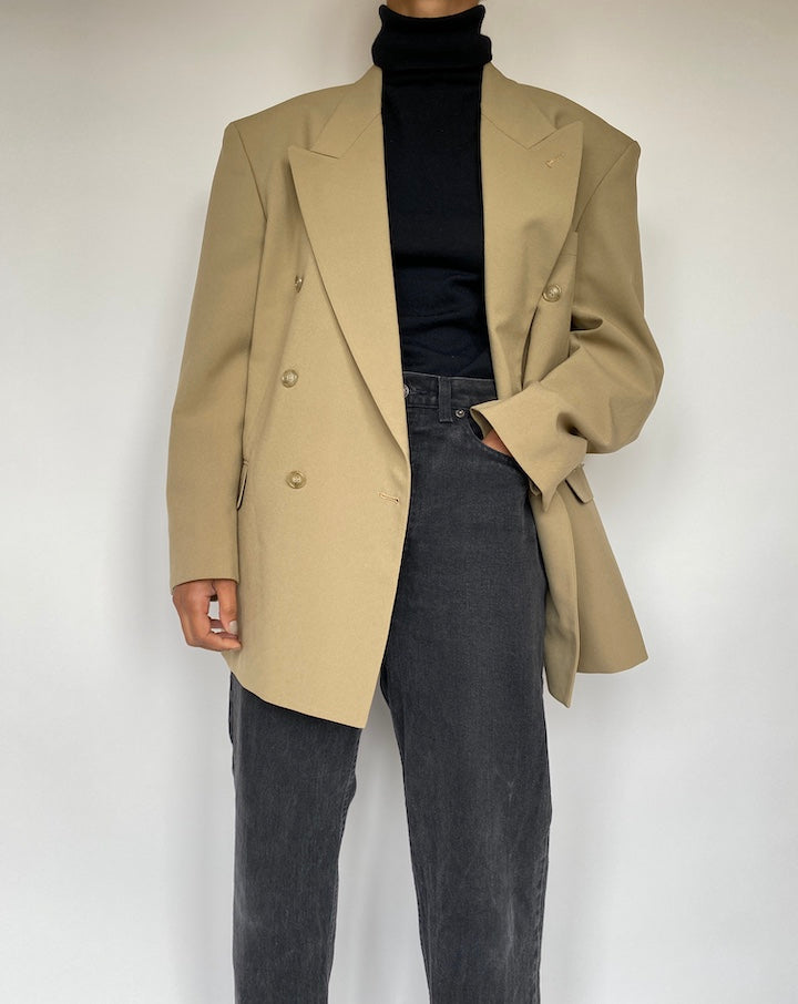 VINTAGE BEIGE DOUBLE BREASTED BLAZER 1947