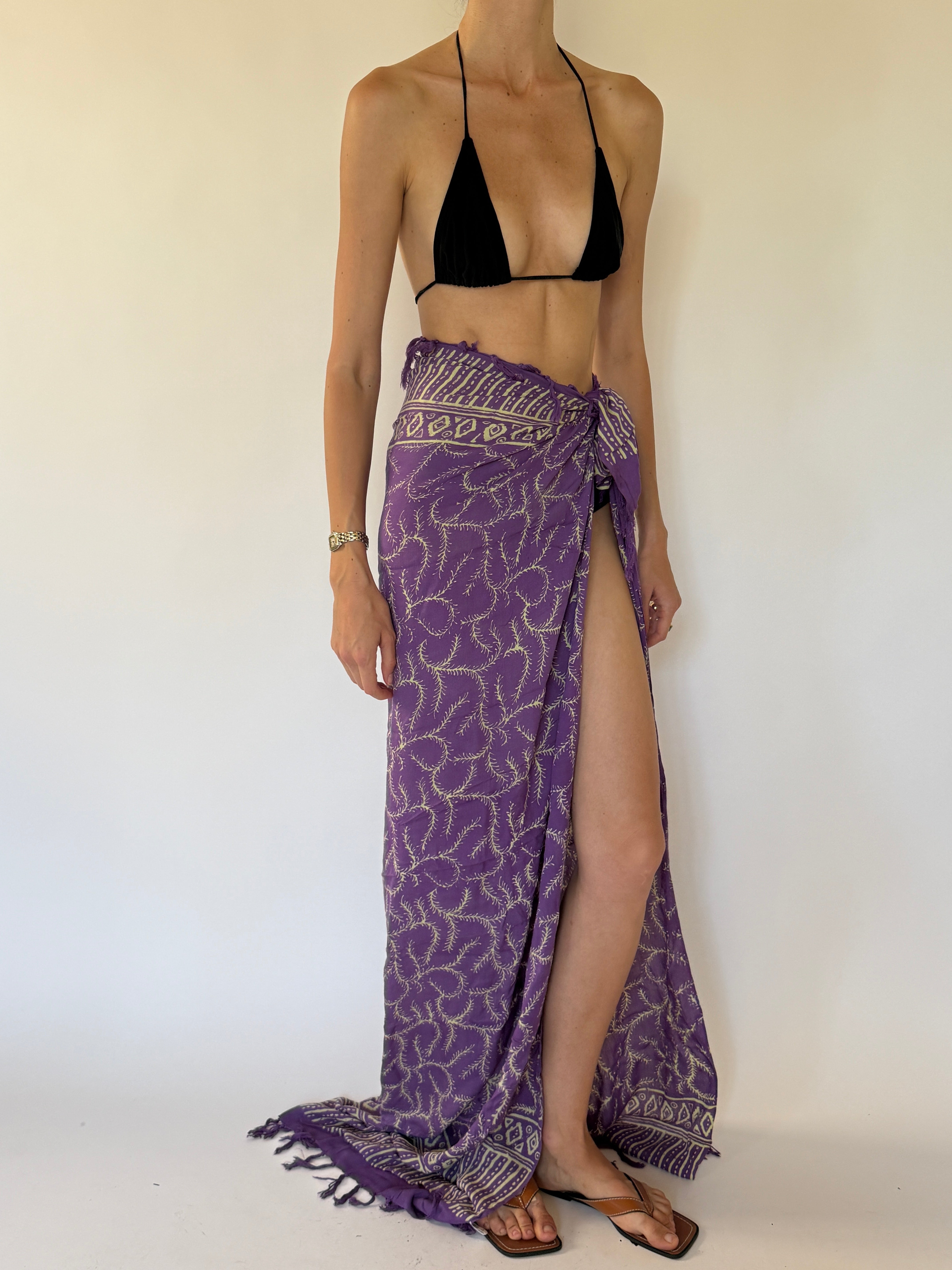 Vintage lavender pareo front view