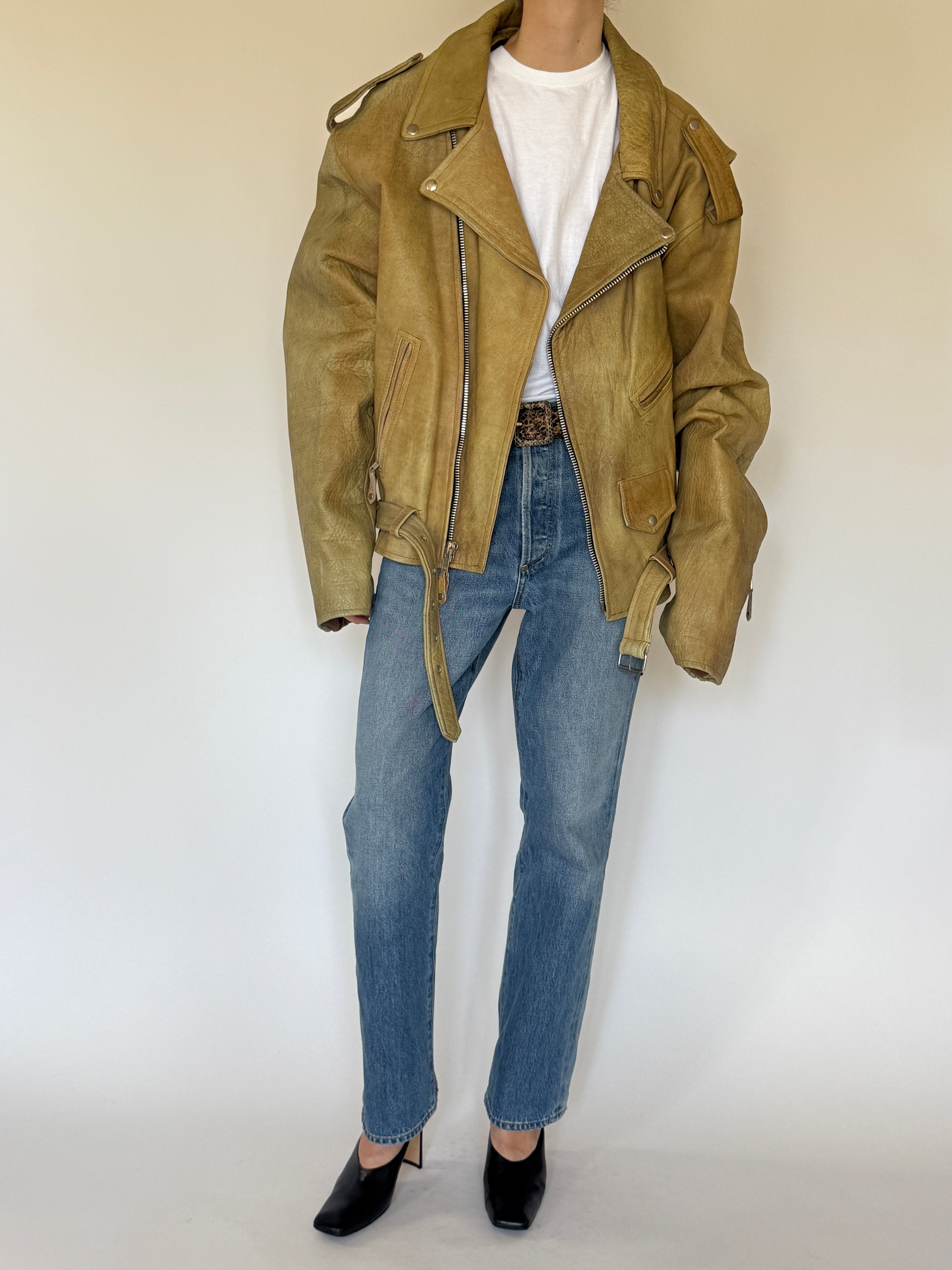 Vintage beige leather biker jacket shoulder detail