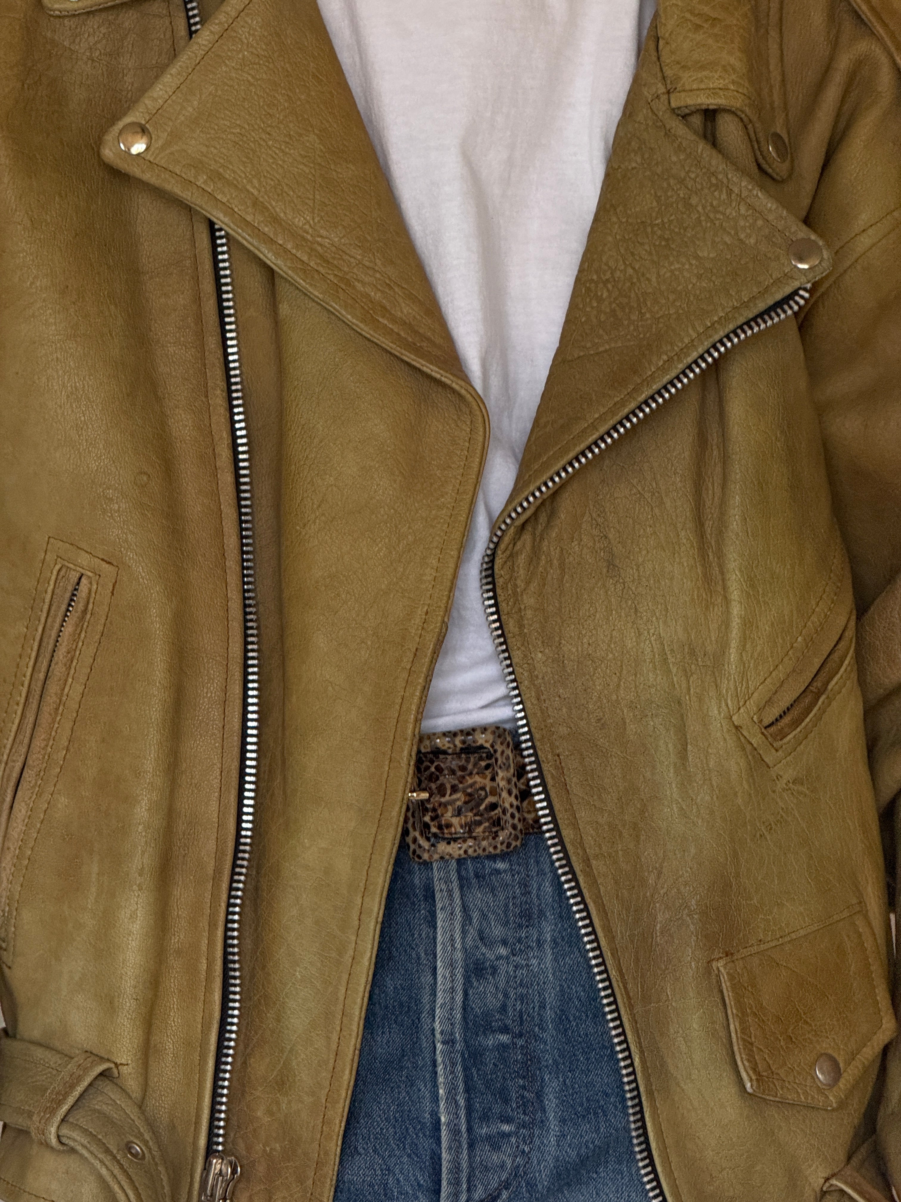Vintage biker jacket silver zipper detail