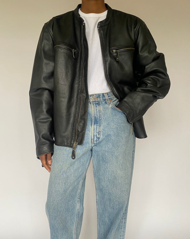 VINTAGE BLACK LEATHER JACKET 4867