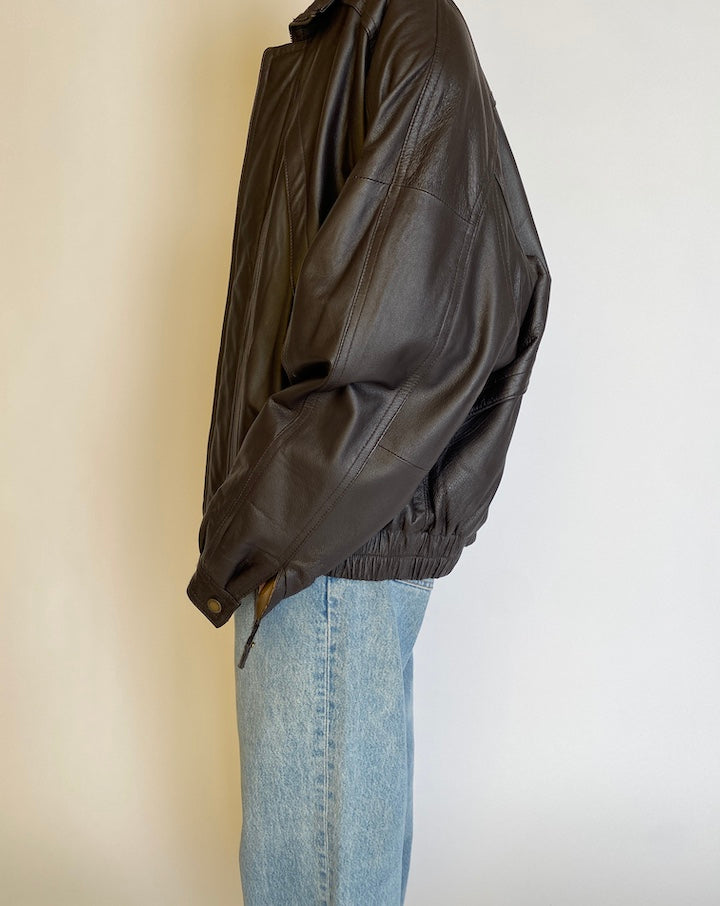 VINTAGE OVERSIZED DARK BROWN BOMBER-LIKE LEATHER JACKET  4515