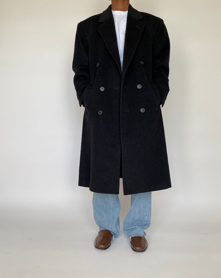 VINTAGE LONG OVERSIZED BLACK COAT 1983
