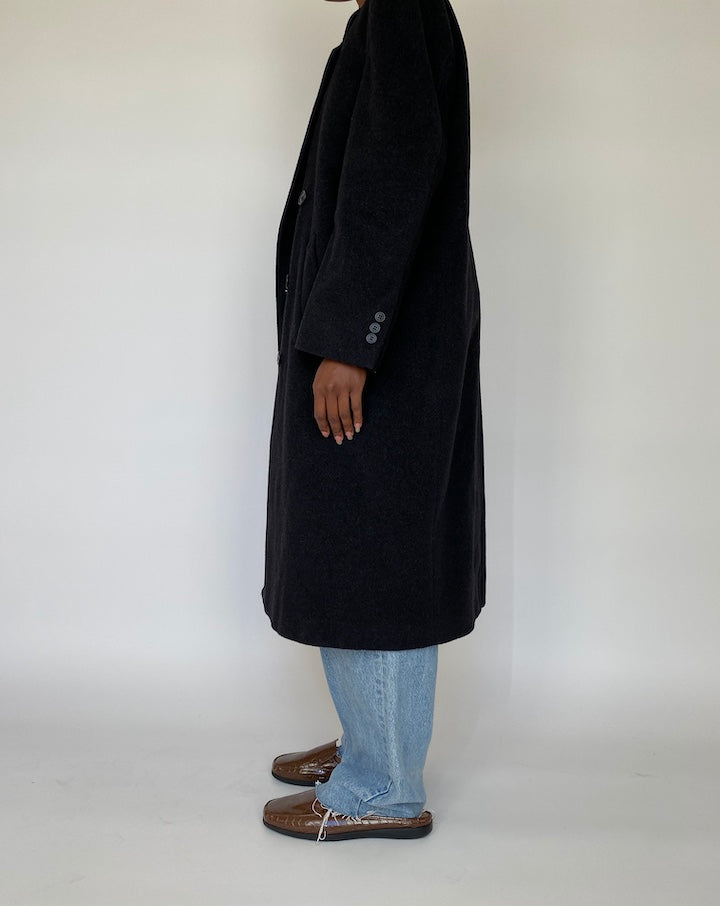 VINTAGE LONG OVERSIZED BLACK COAT 1983