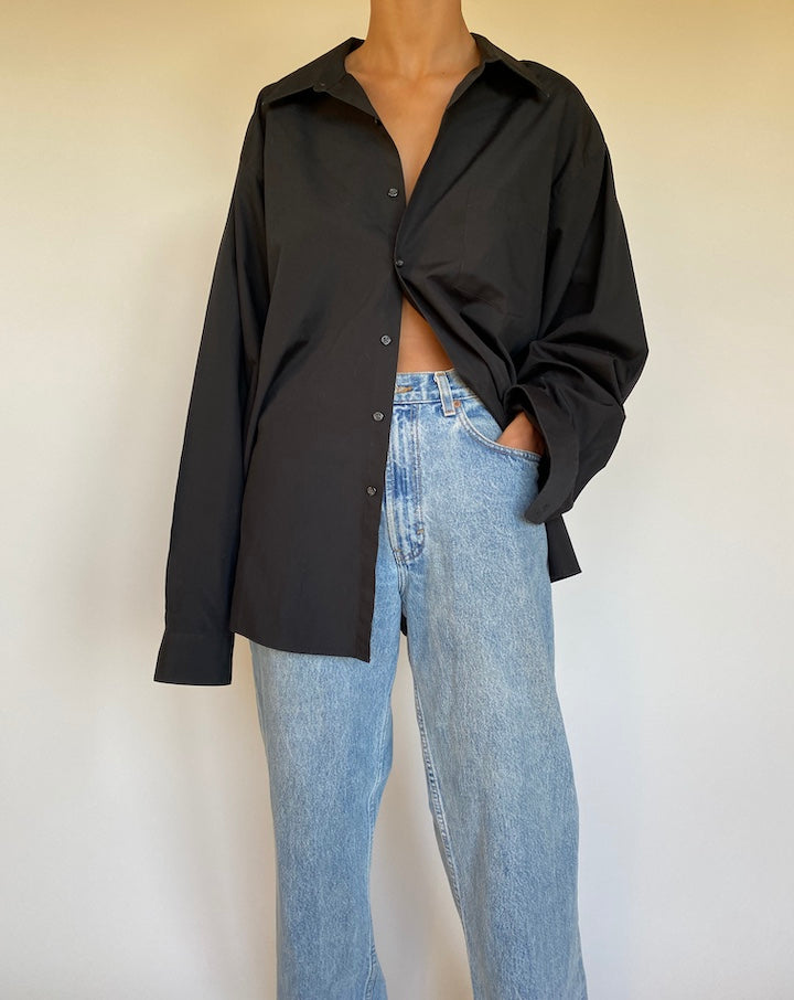 VINTAGE BLACK SHIRT 2664