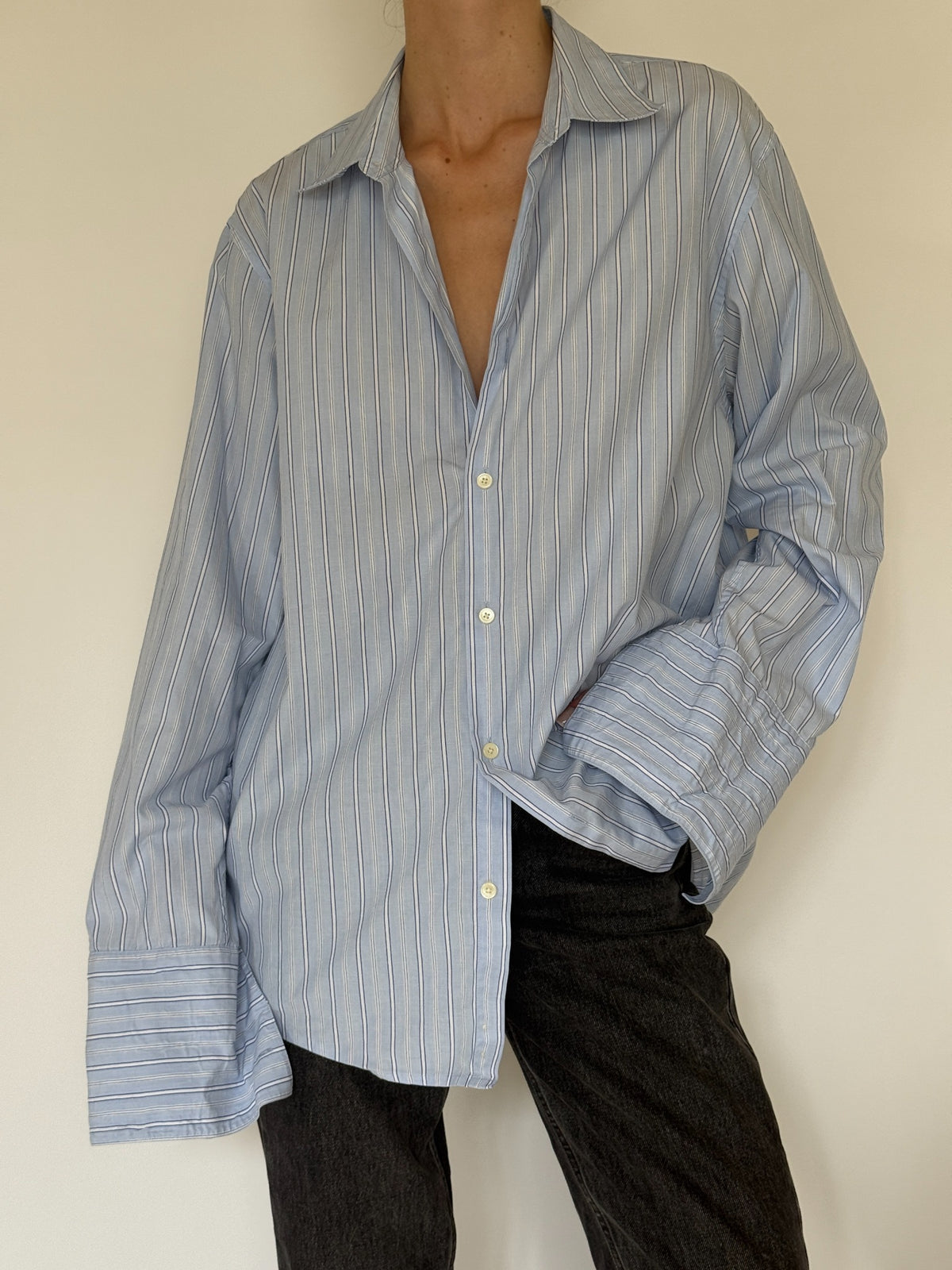 Vintage light blue oversized pinstripe button-up shirt photo 4