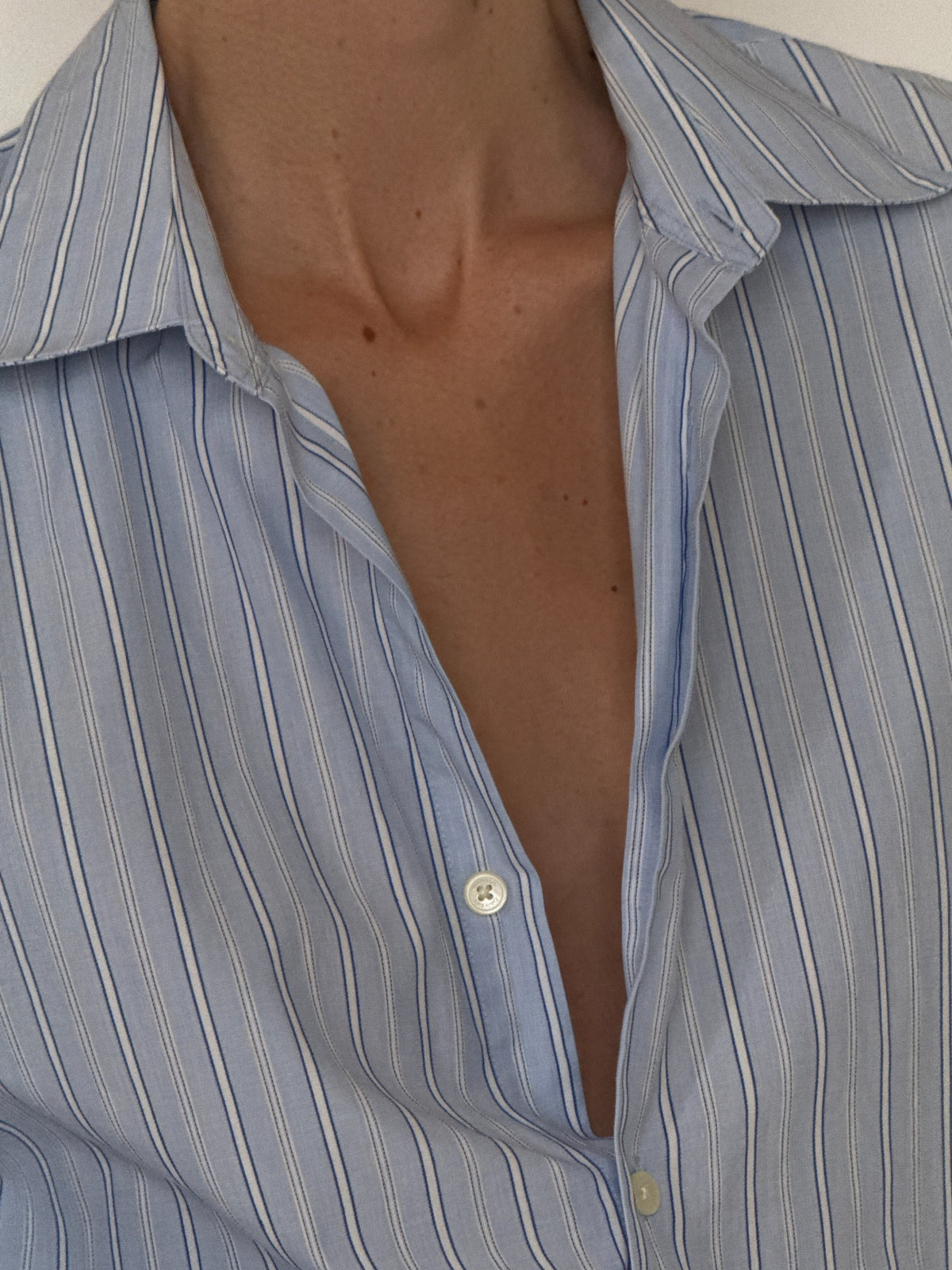 Vintage light blue oversized pinstripe button-up shirt photo 2