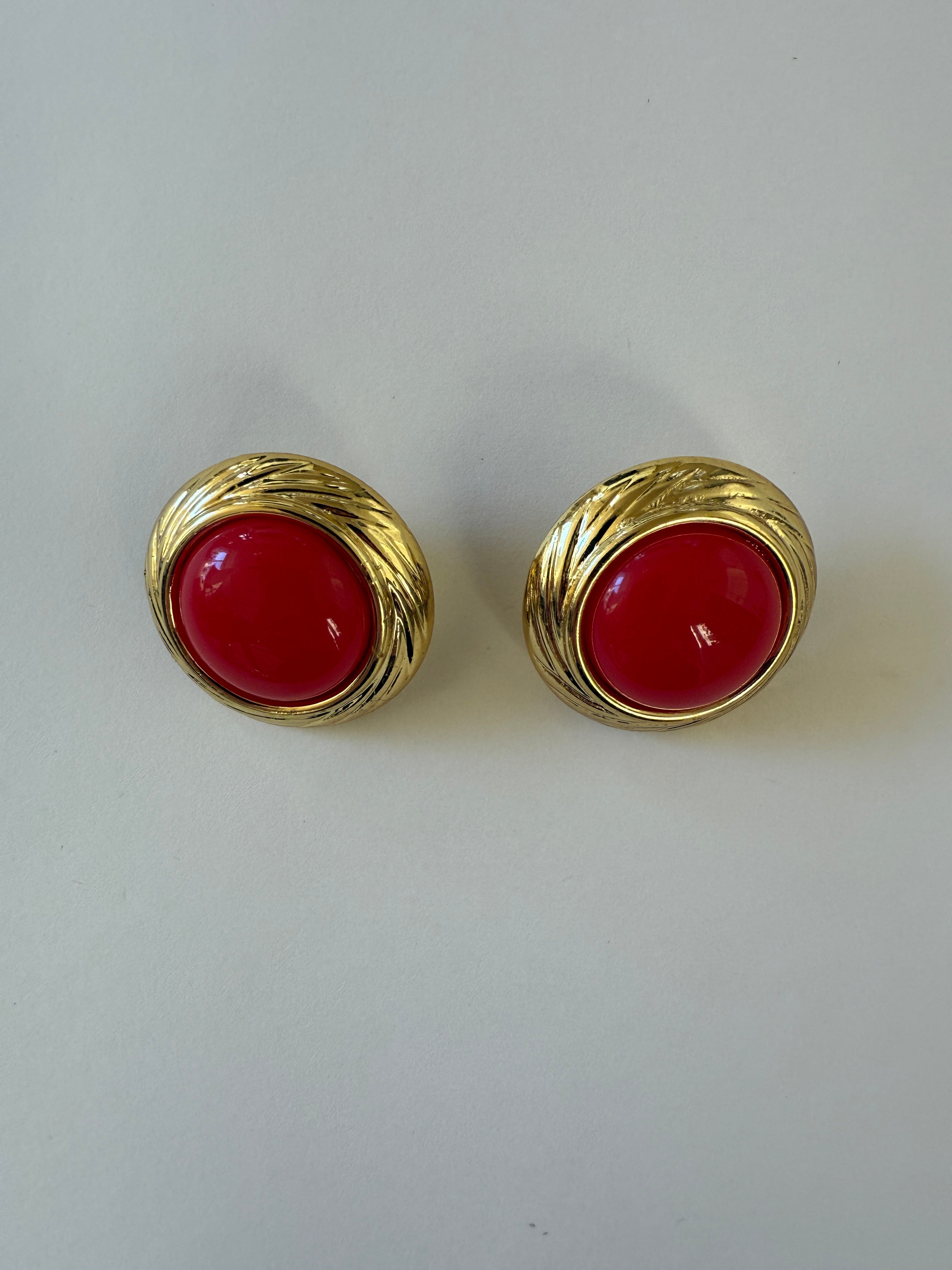 Vintage Cabochon Clip-On Earrings Red
