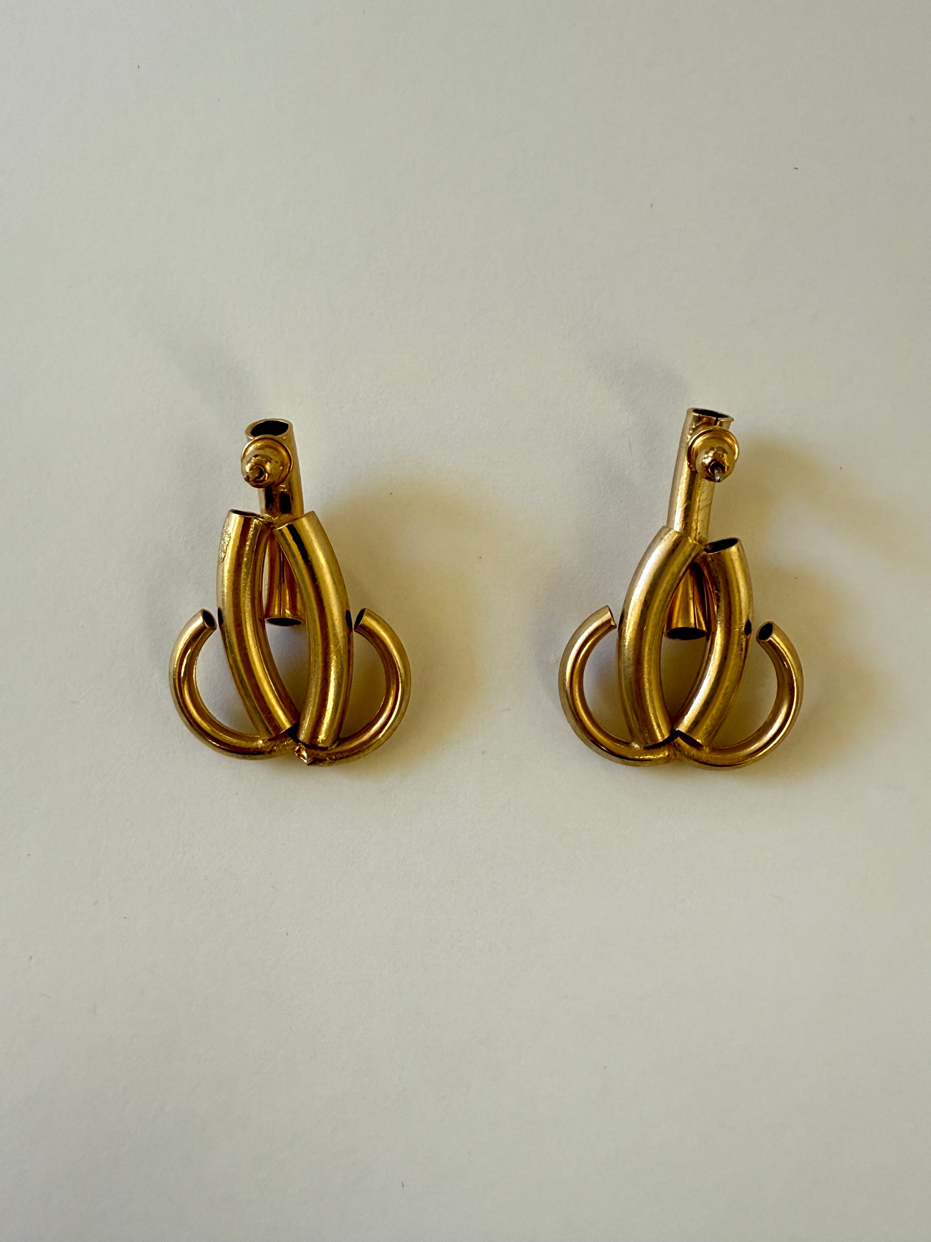 Vintage Gold Interlocking Hoop Earrings