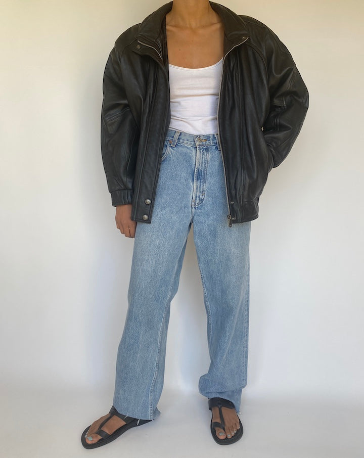 VINTAGE BLACK LEATHER JACKET 3190
