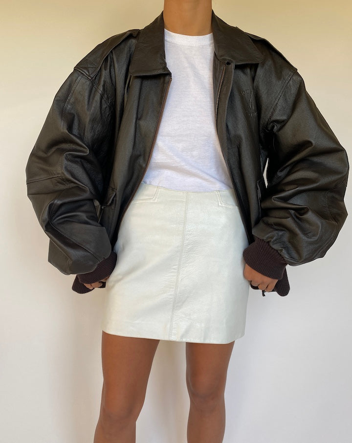 VINTAGE OVERSIZED DARK BROWN LEATHER JACKET 2675