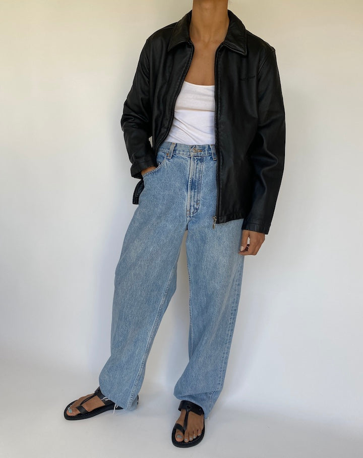 VINTAGE BLACK LEATHER JACKET 3196