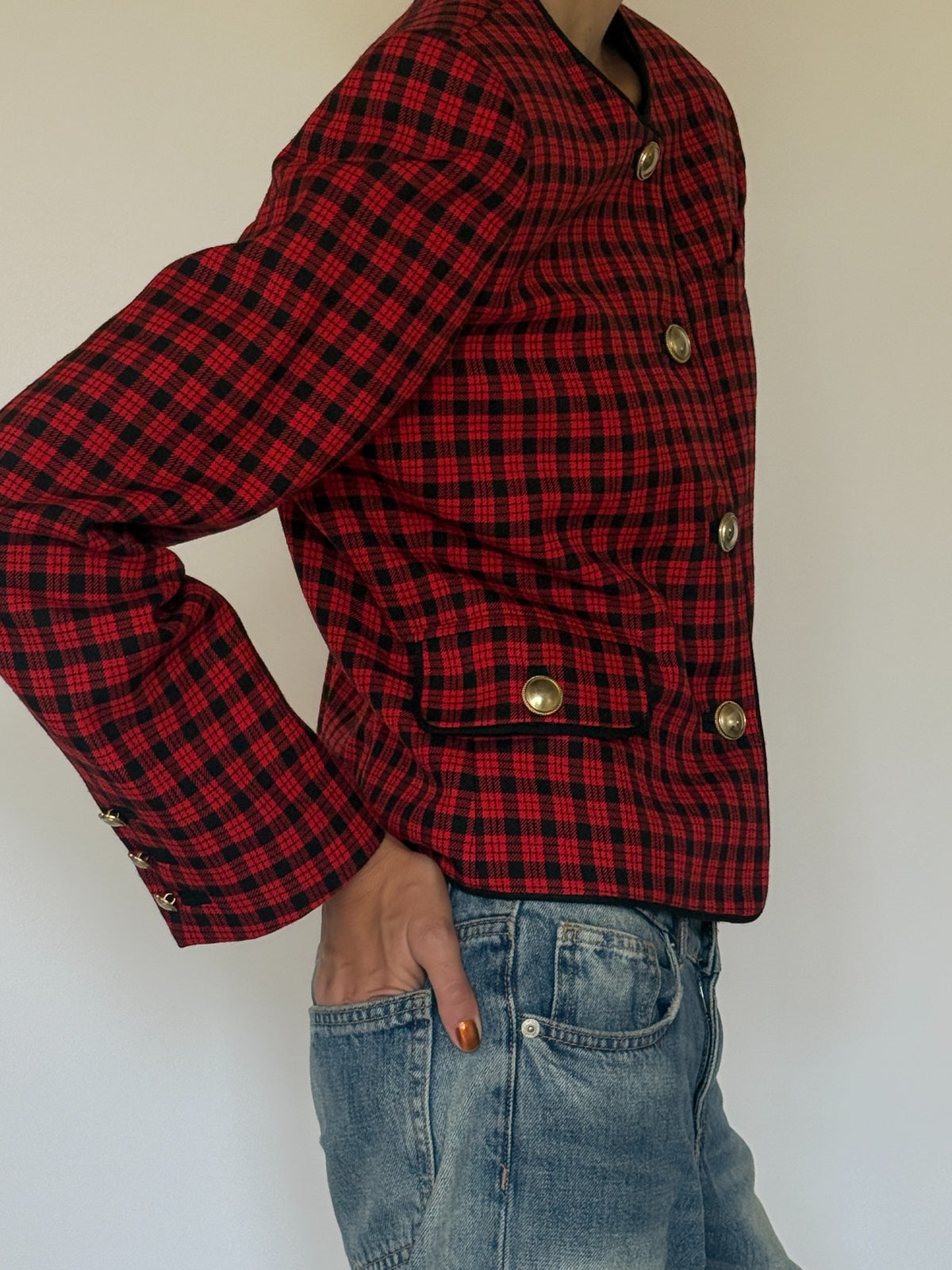 Vintage plaid collarless blazer red and black side view