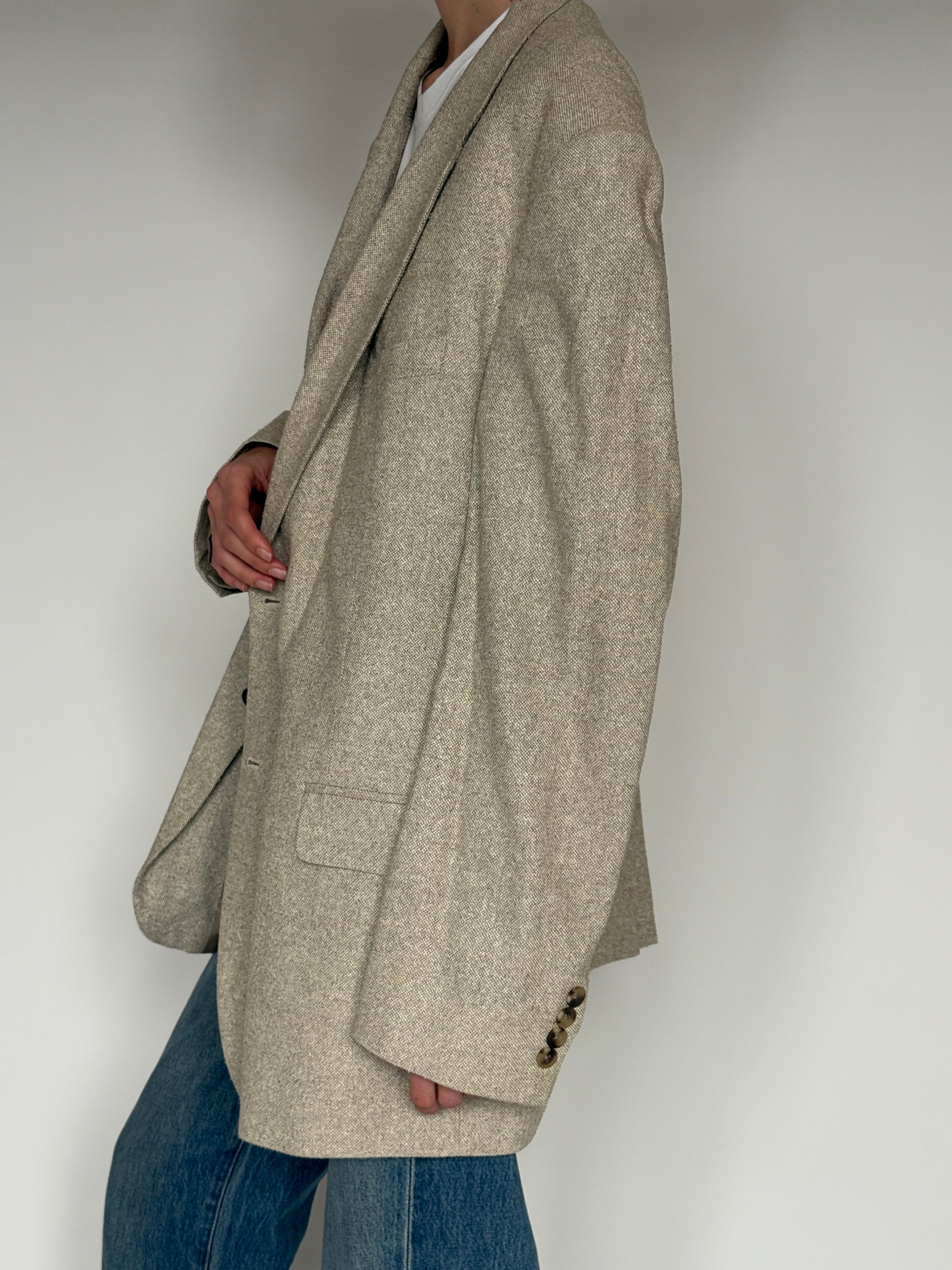 Vintage beige textured oversized blazer side view relaxed silhouette