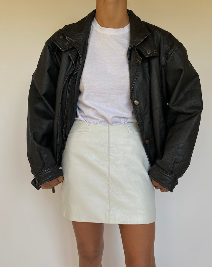VINTAGE BLACK BOXY LEATHER JACKET 2685