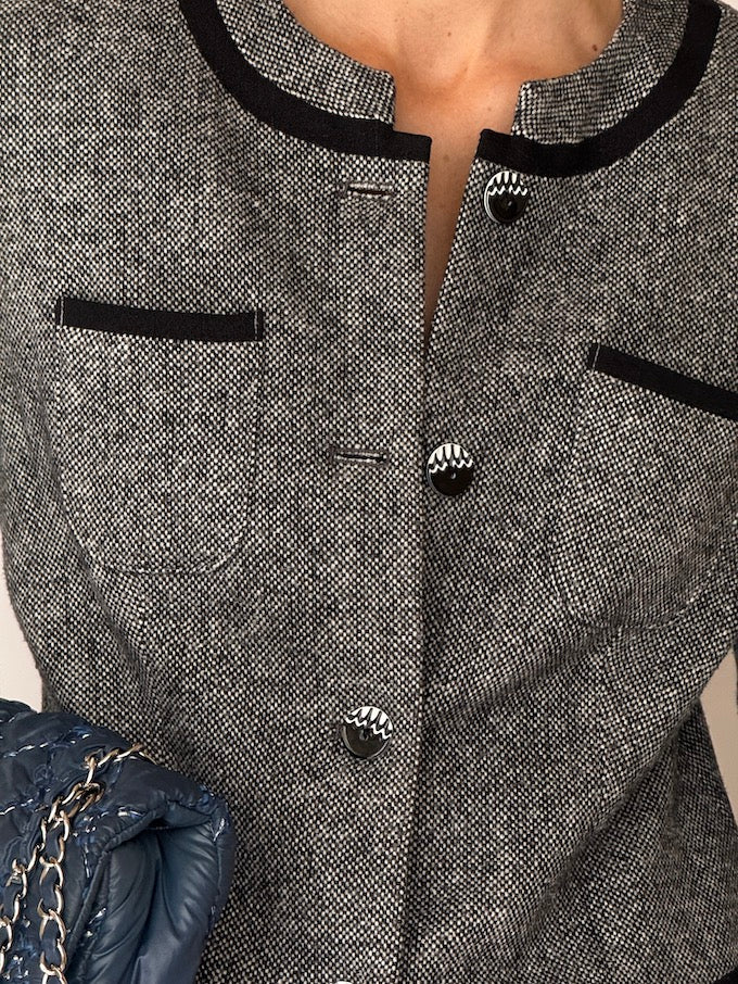 Vintage Tailored Tweed Blazer with Velvet Trim 6530