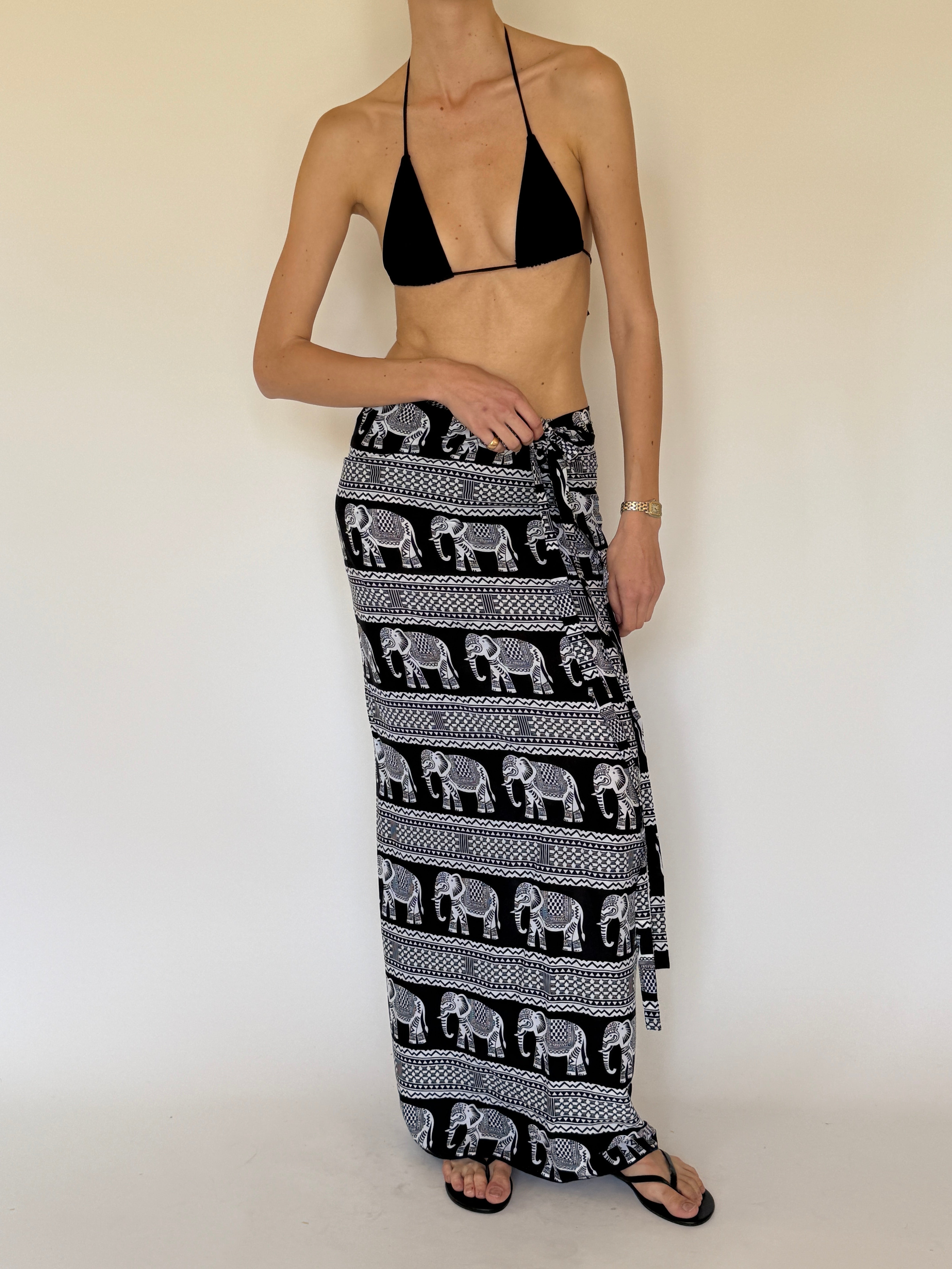 Vintage black and white elephant print wrap sarong front wrap view