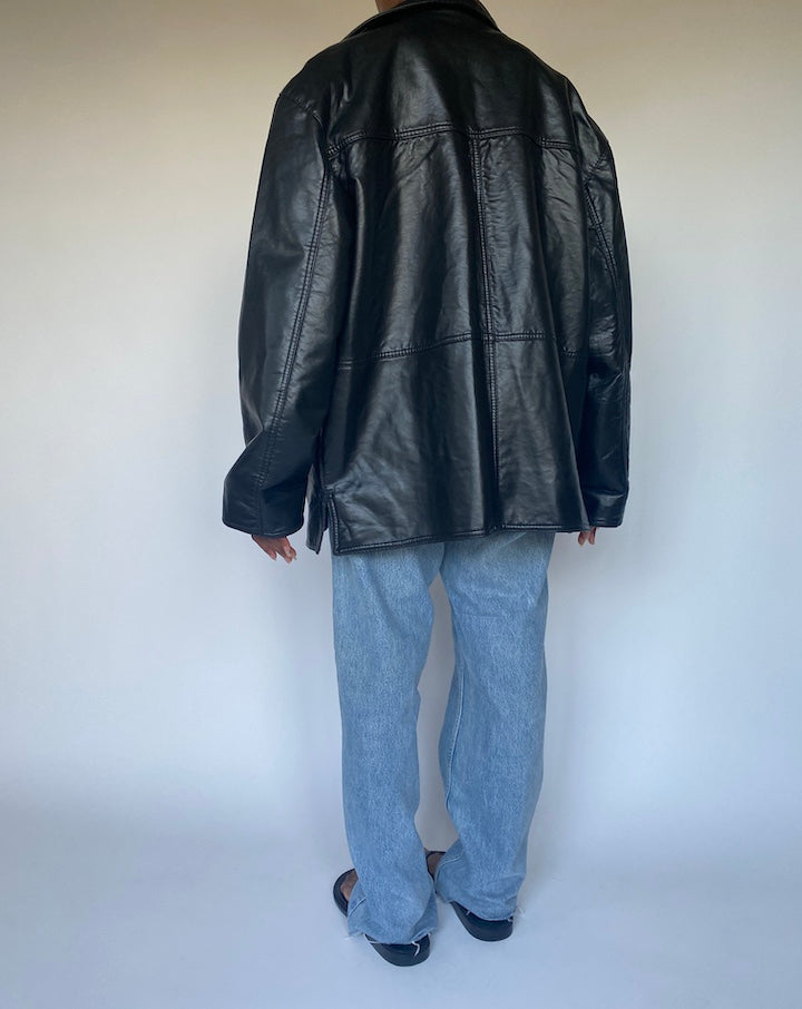 VINTAGE OVERSIZED BLACK LEATHER JACKET 3624