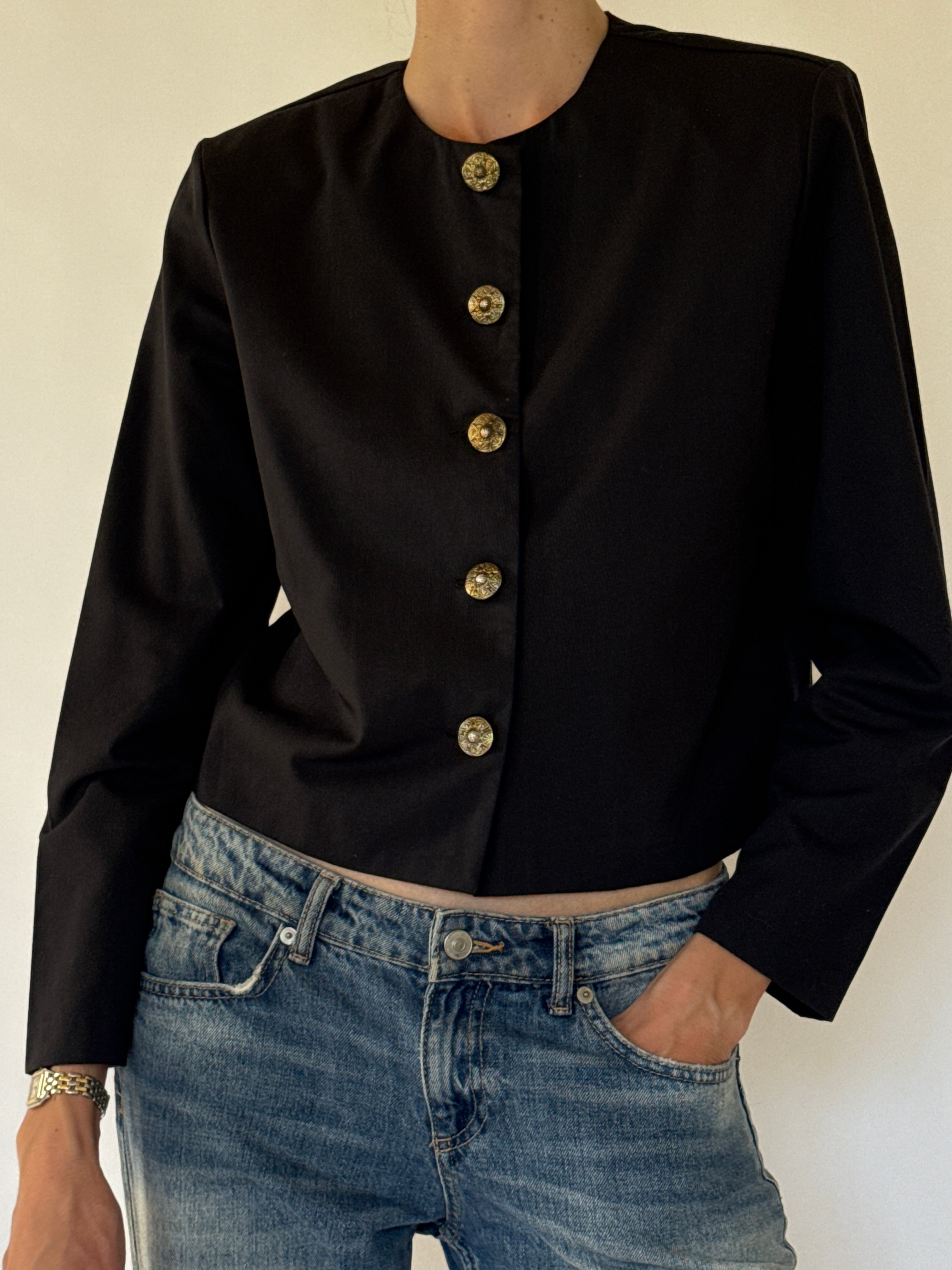 Vintage cropped black jacket front view