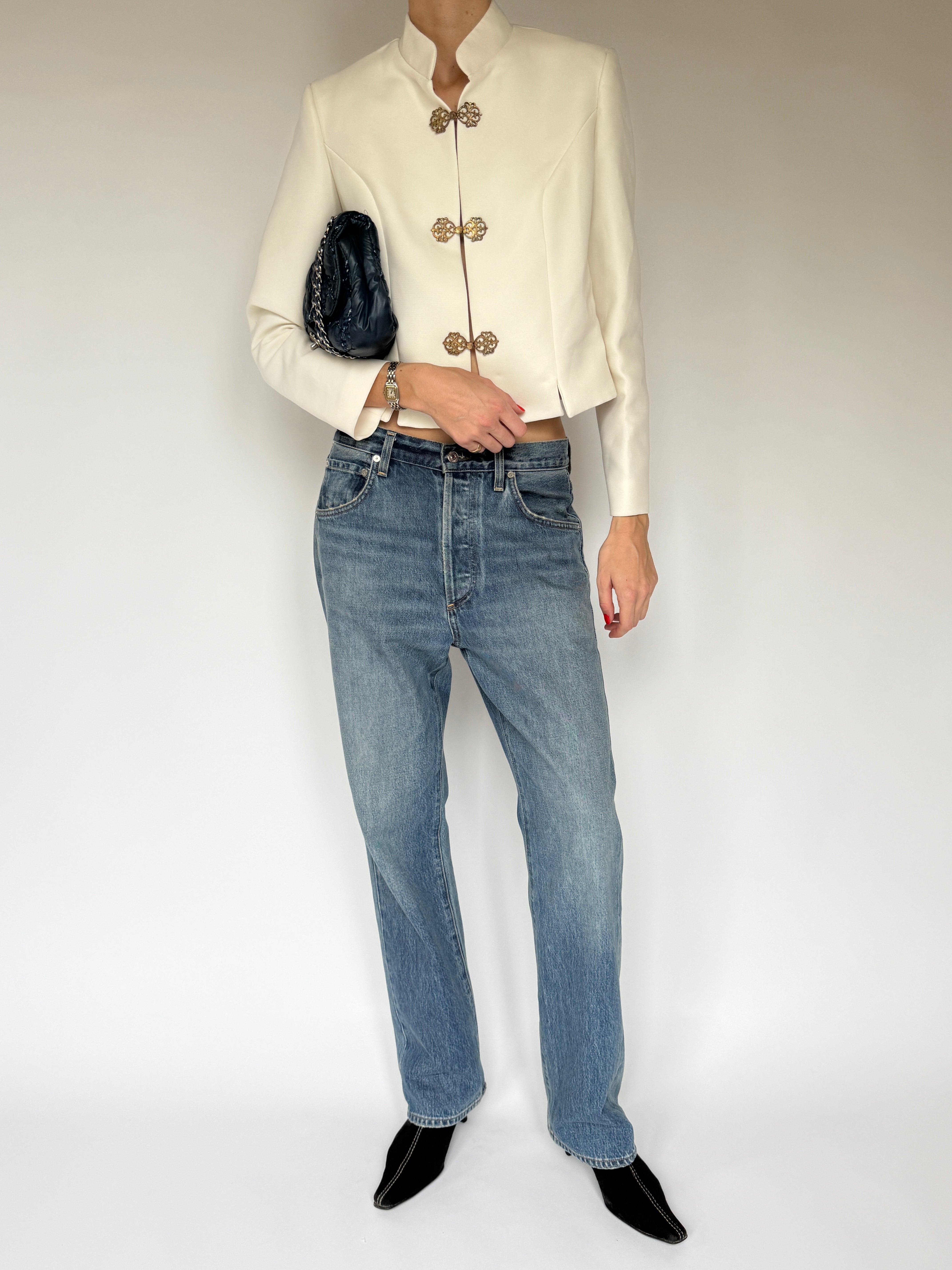 Vintage white jacket front closure detail