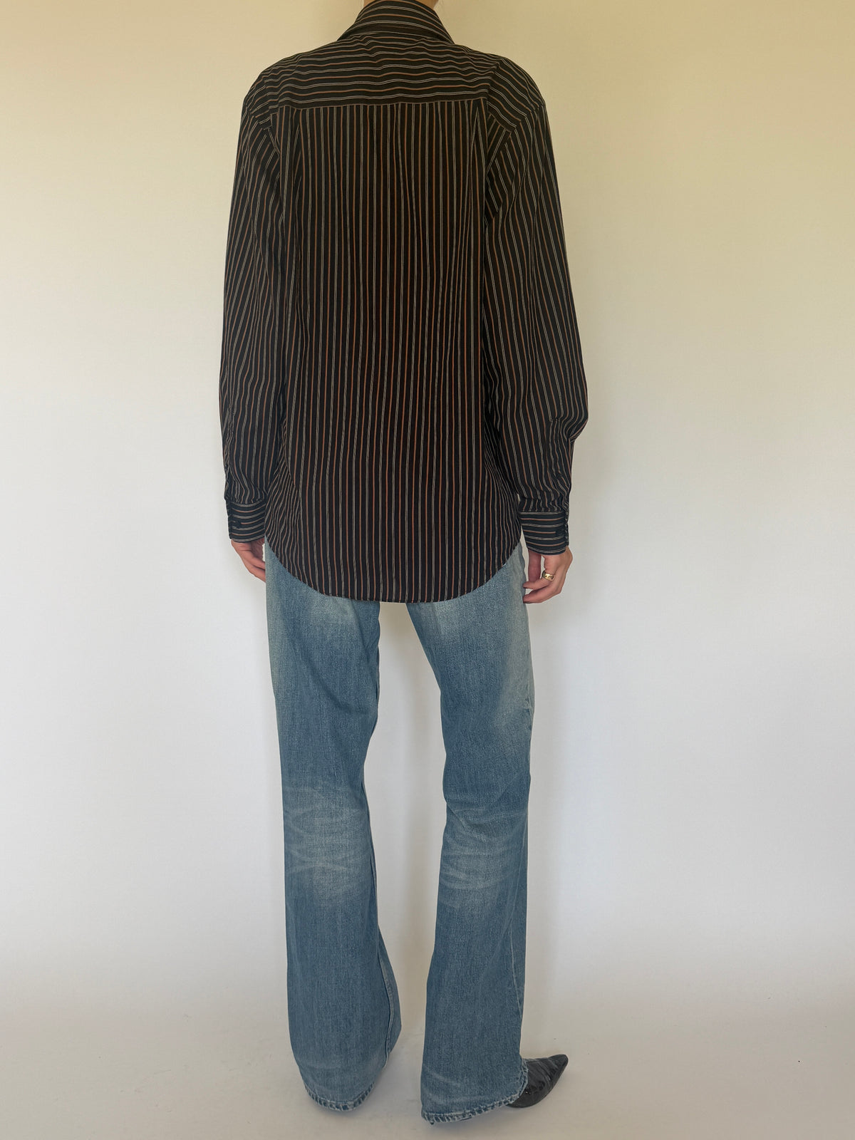 Vintage striped shirt brown final angle