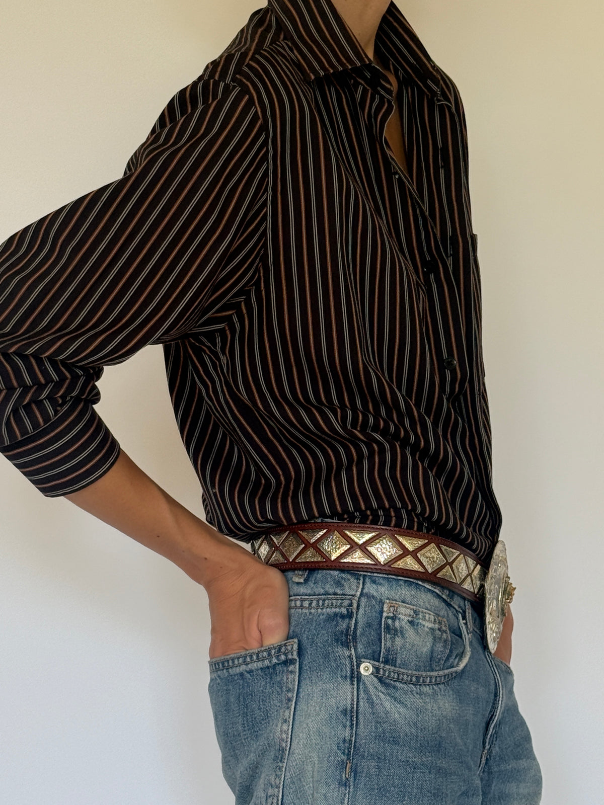Vintage striped shirt brown styled front view