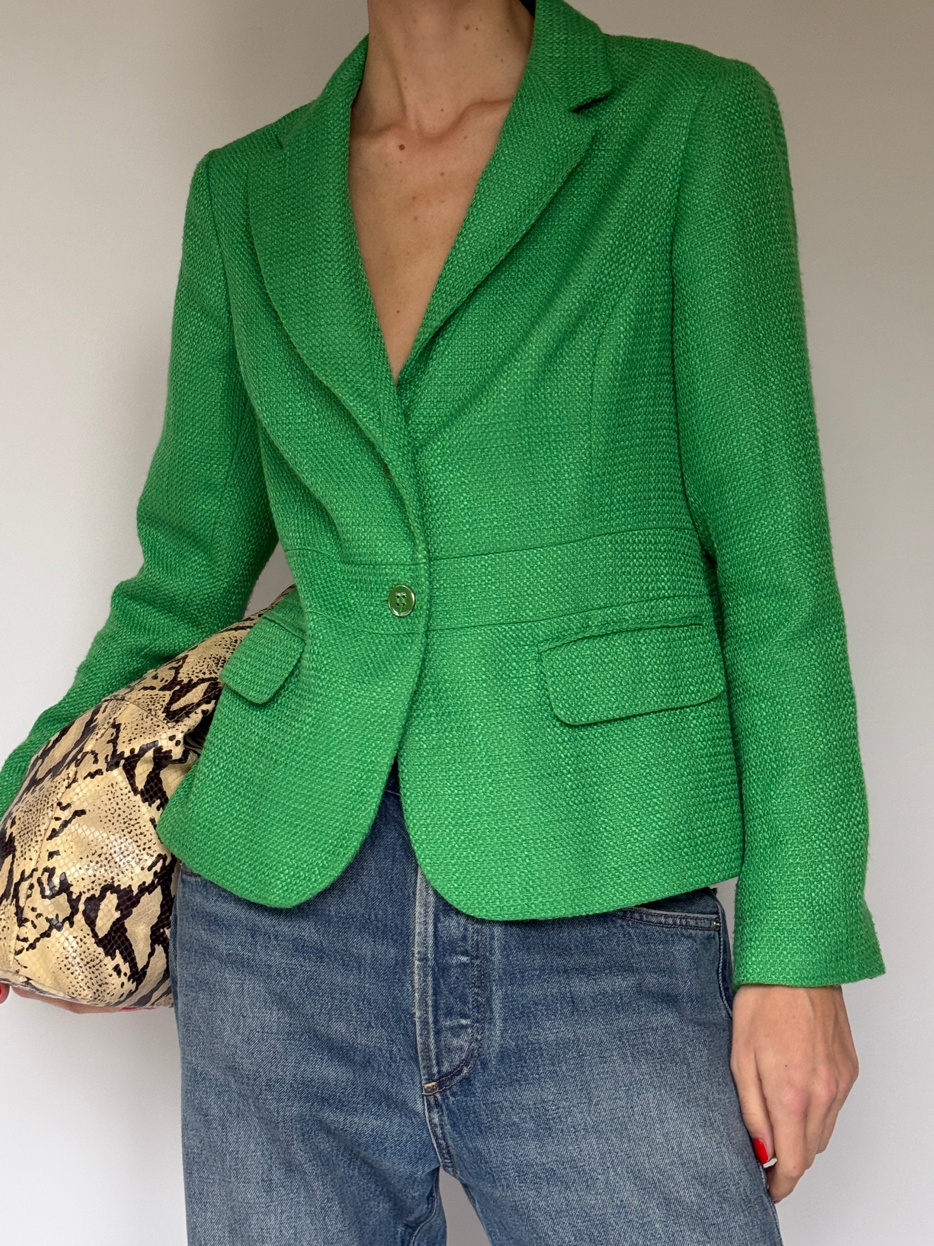 Green vintage blazer with notched lapel and single-button closure