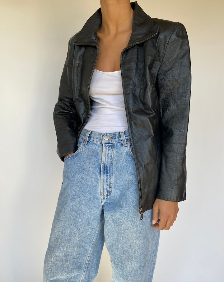 VINTAGE BLACK LEATHER JACKET 3239