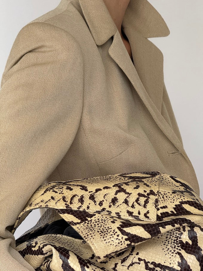 Vintage Feminine Blazer In Beige 5873