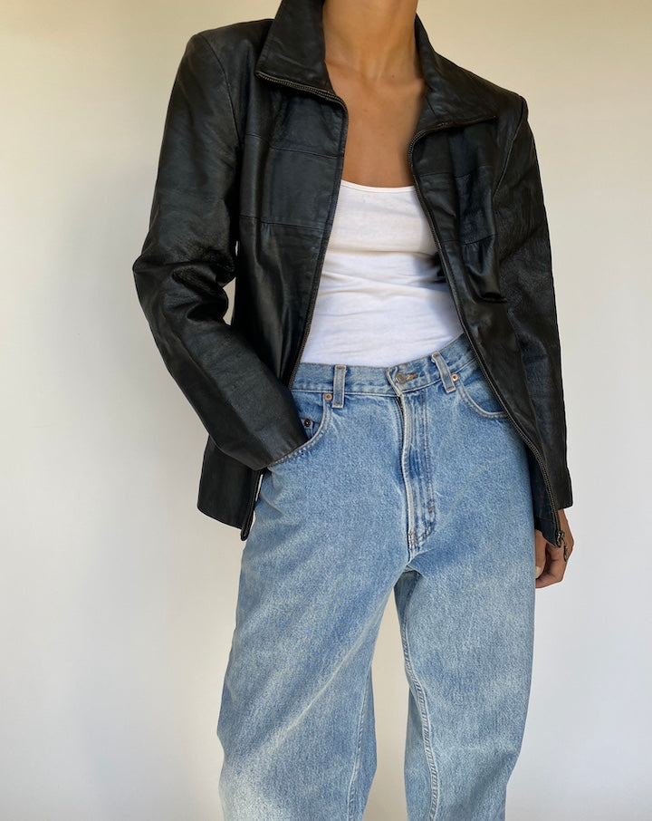 VINTAGE BLACK LEATHER JACKET 3239