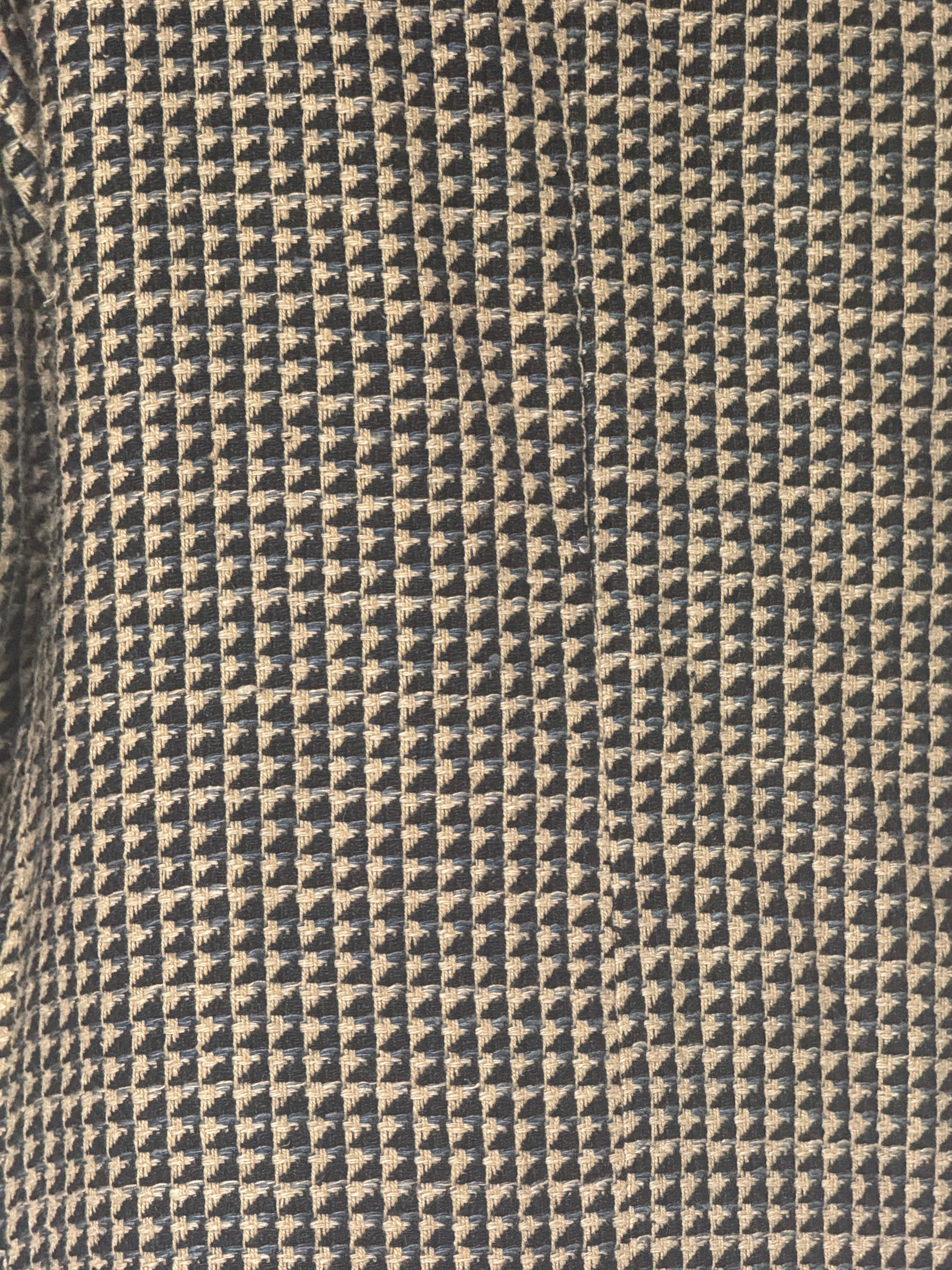 Vintage geometric blazer fabric detail
