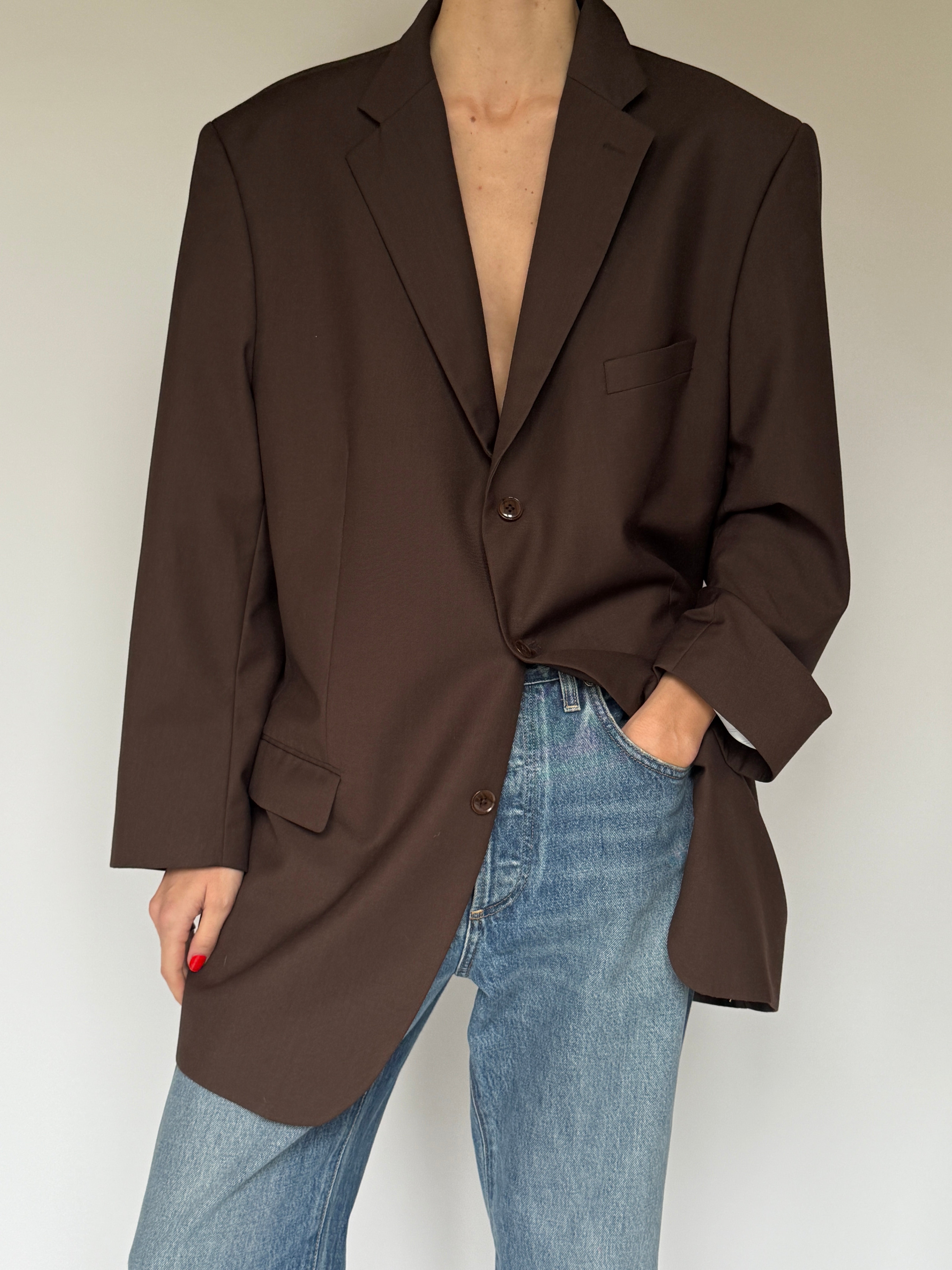 close-up vintage blazer, Vintage oversized blazer, vintage blazer, wool blazer, vintage wool blazer, brown blazer, chocolate brown blazer, trending blazer