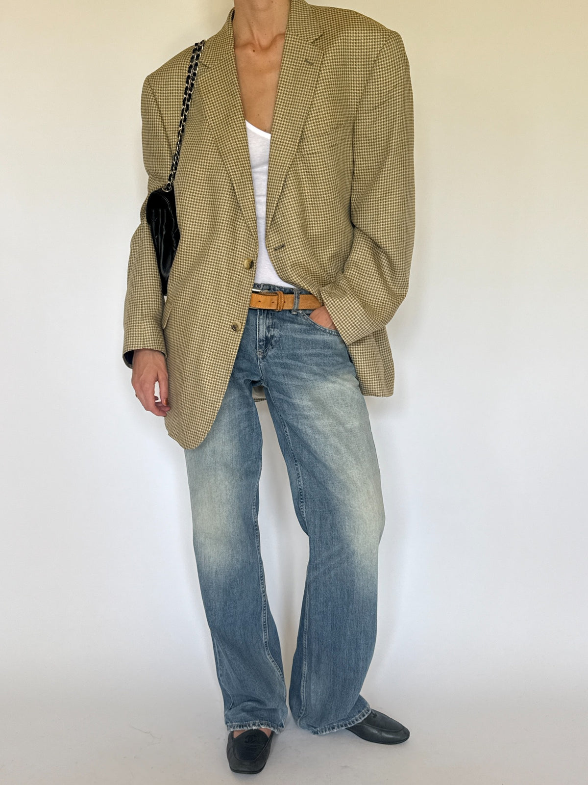 Vintage houndstooth silk blazer tan styled front angle