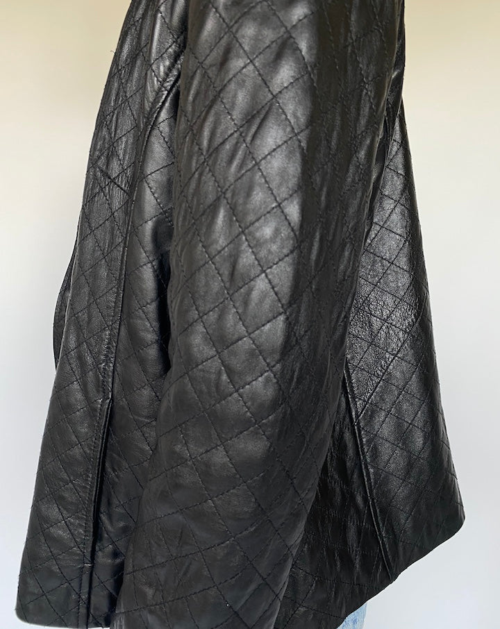 VINTAGE QUILTED BLACK LEATHER JACKET 3660