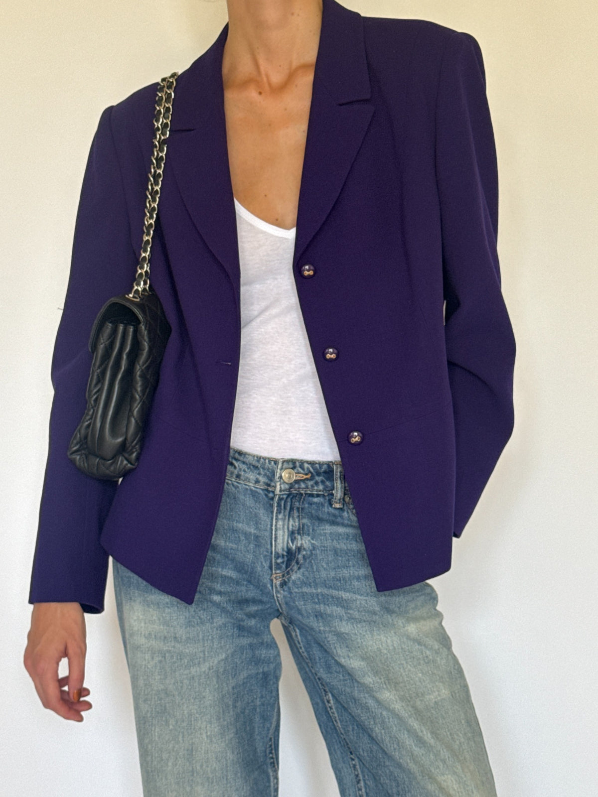 Vintage purple single-breasted blazer front view