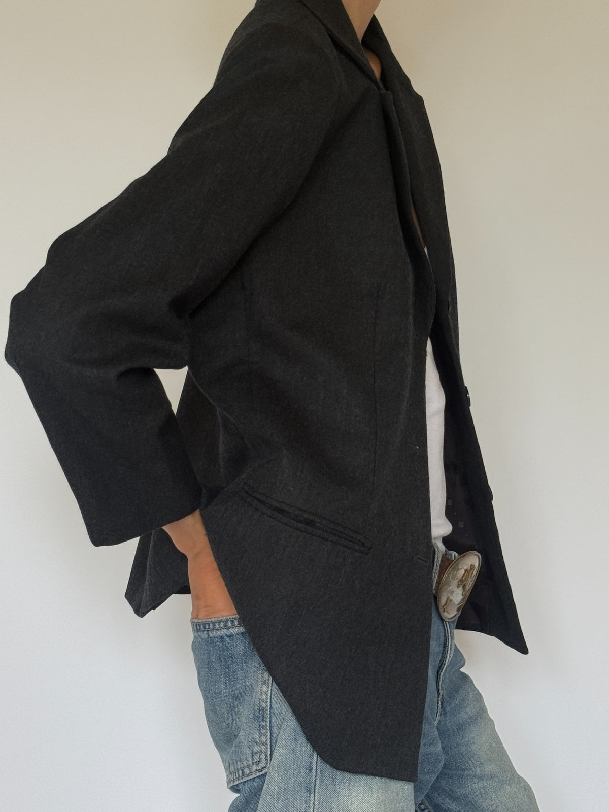 Vintage charcoal grey wool blazer side pocket detail