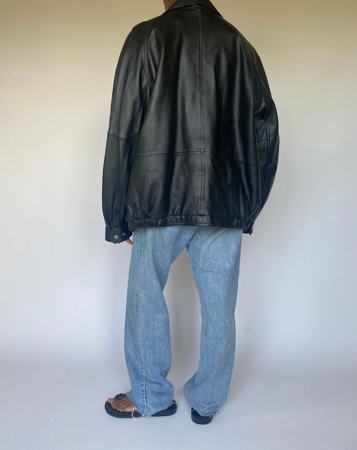 VINTAGE BLACK OVERSIZED LEATHER JACKET 3674