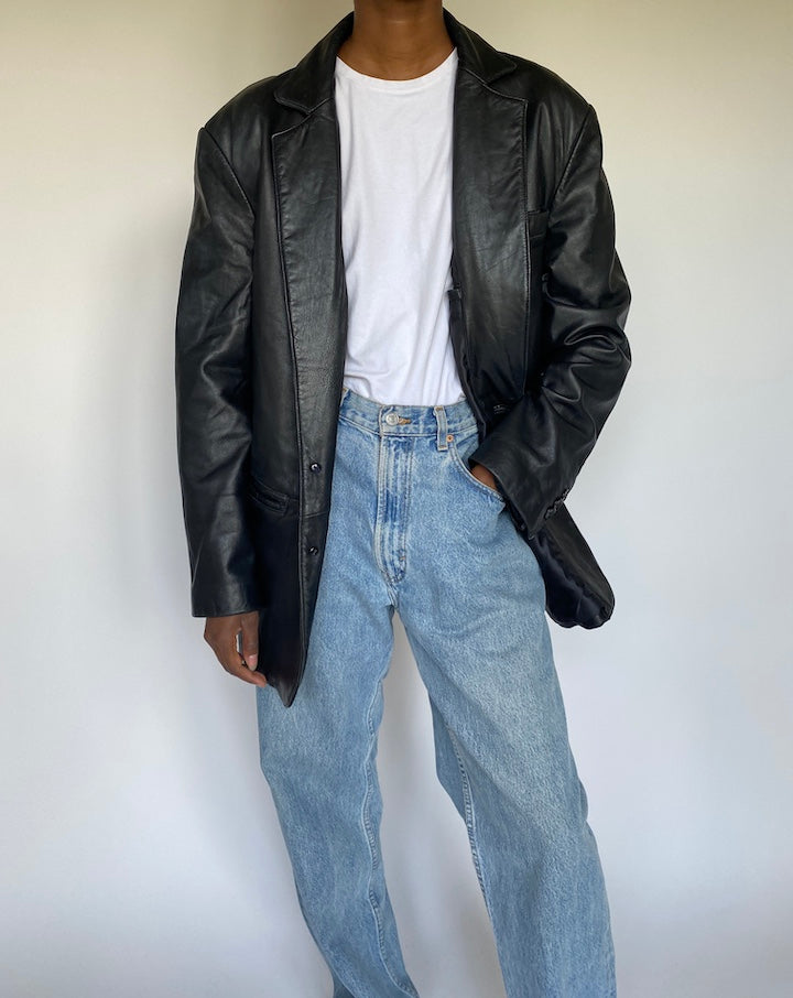VINTAGE BLACK LEATHER JACKET 3675