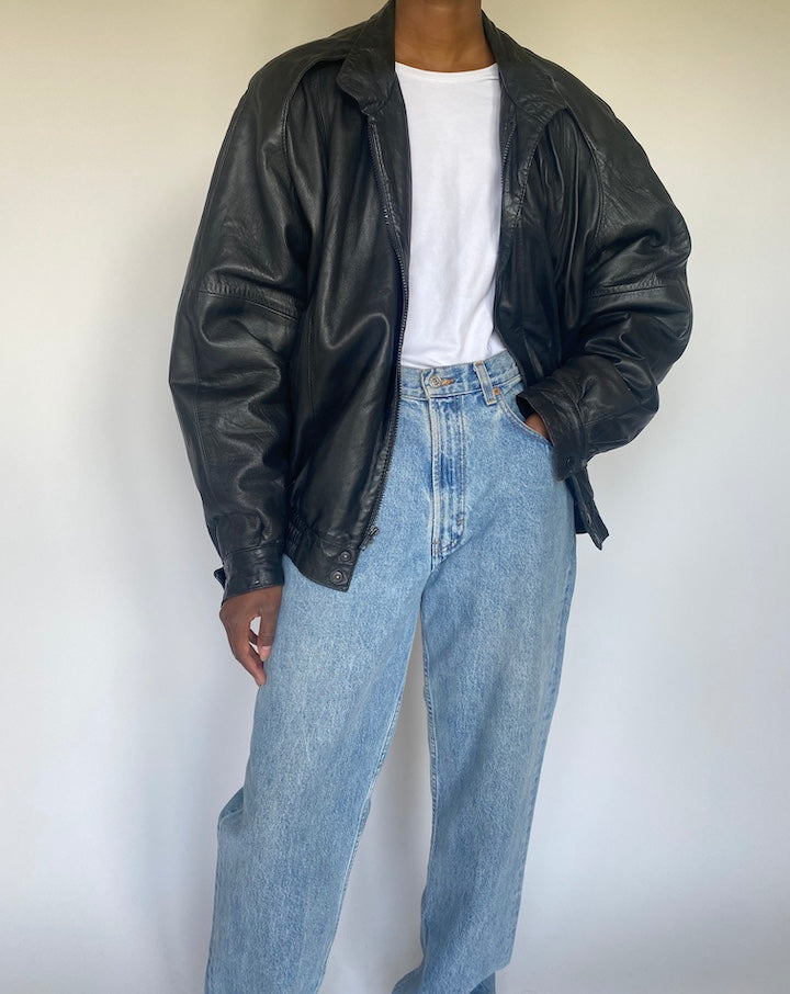 VINTAGE BLACK LEATHER JACKET 3676