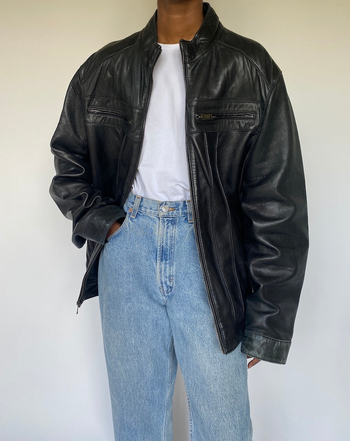 VINTAGE BLACK LEATHER JACKET 3677
