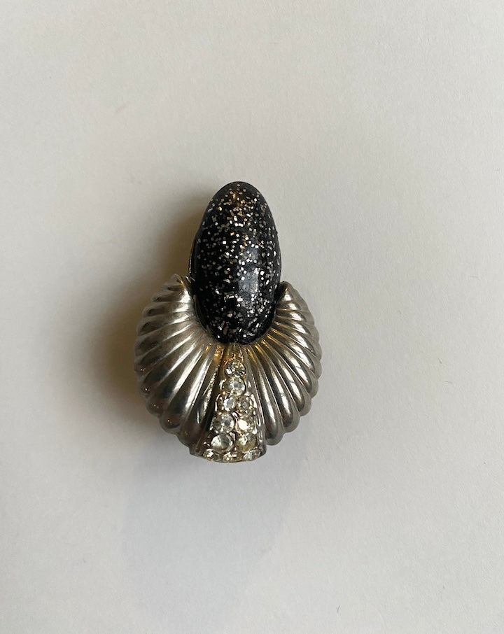 VINTAGE SILVER AND BLACK EARRING