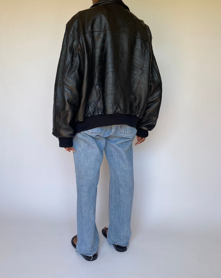 VINTAGE BLACK OVERSIZED LEATHER JACKET 3679