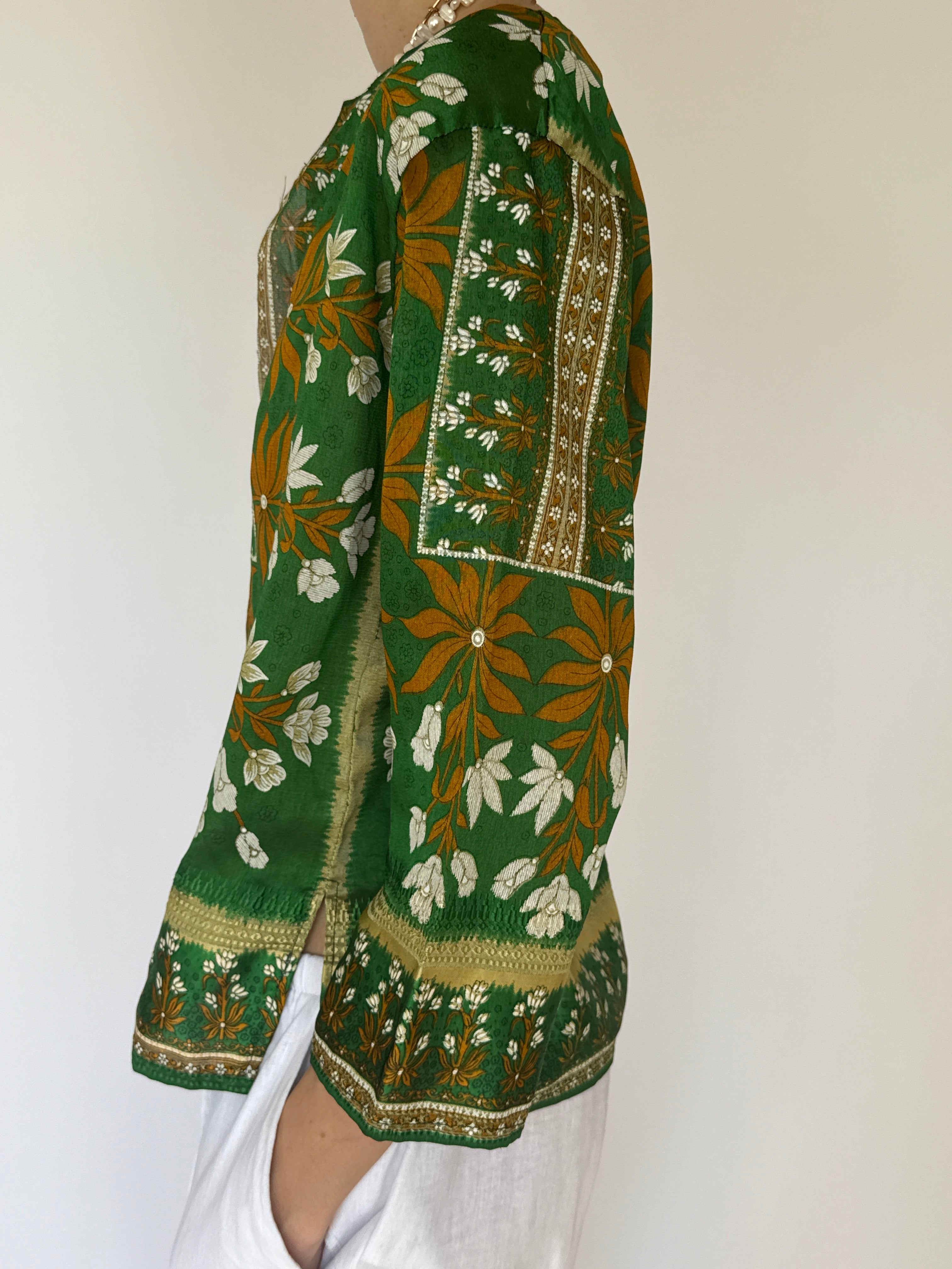 Vintage Patterned Top In Green 5835