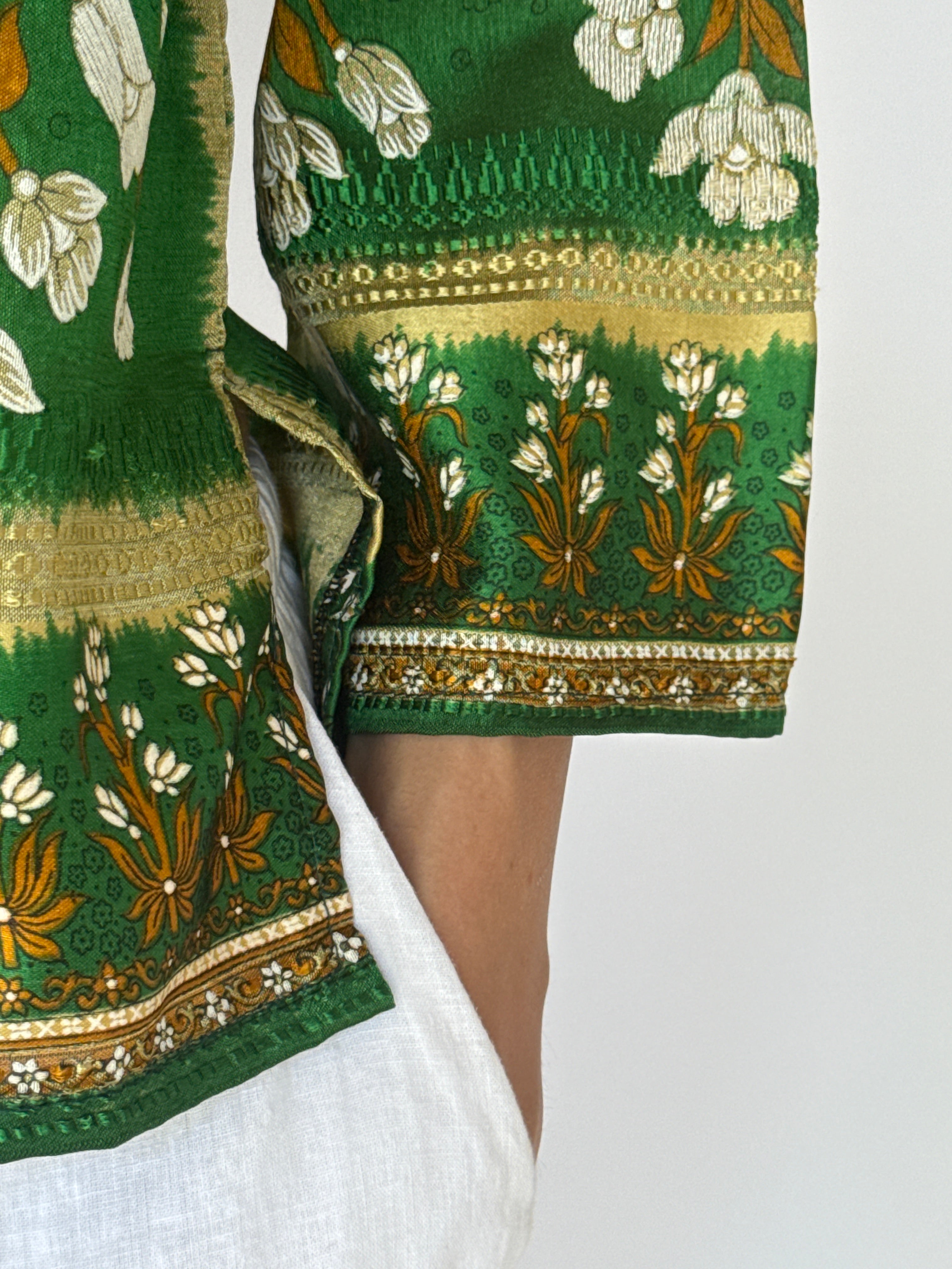 Vintage Patterned Top In Green 5835