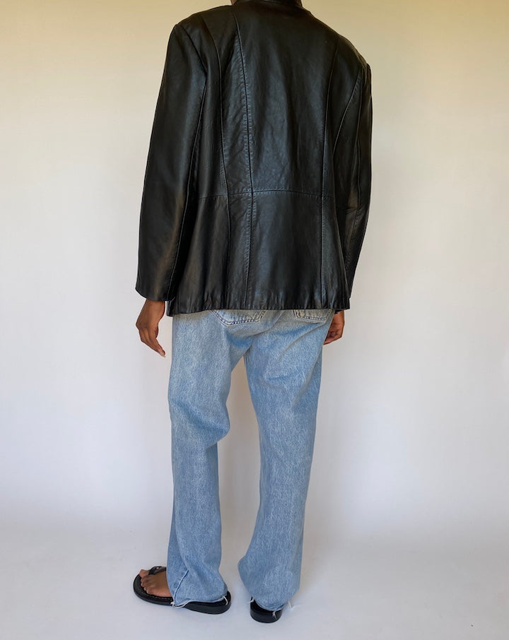 VINTAGE BLACK LEATHER JACKET 3698