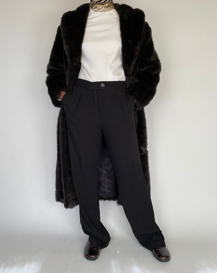 VINTAGE LONG DARK FAUX FUR COAT 2111