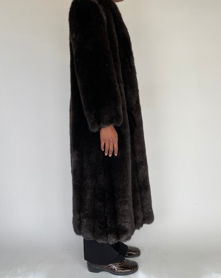 VINTAGE LONG DARK FAUX FUR COAT 2111