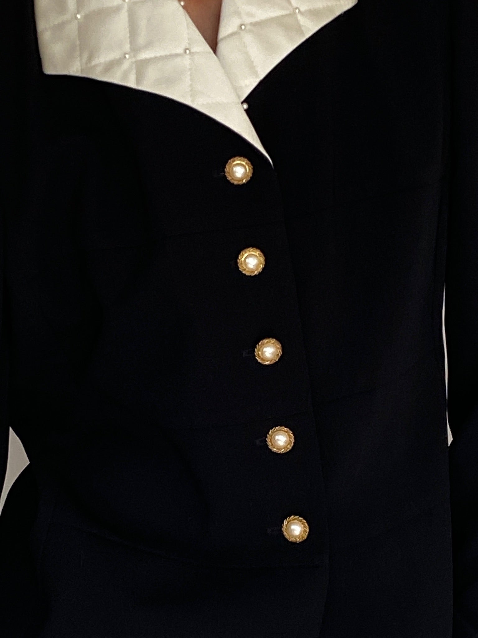 Vintage black blazer button detail gold-tone buttons